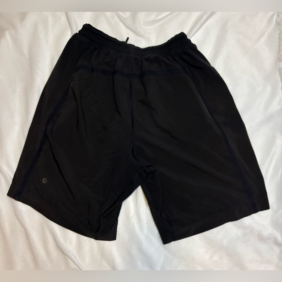 Lululemon Athletica Black Athletic Shorts - Picture 2 of 3